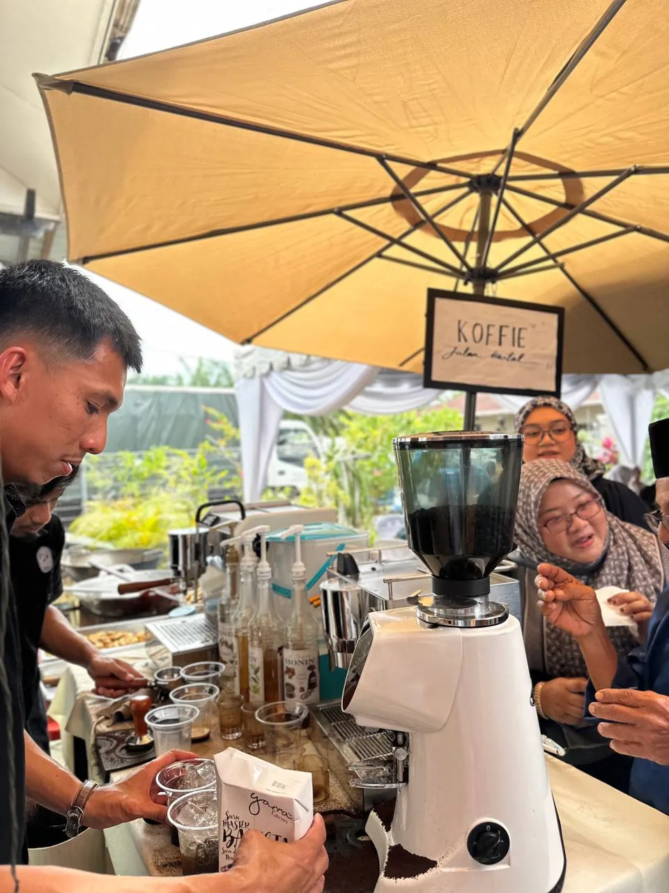 Koffie's coffee booth at an event
